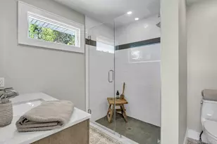 270 Edgewater Ave, Bayport, NY 11705 - Photo 19