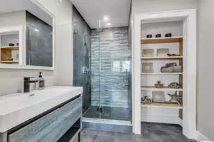 270 Edgewater Ave, Bayport, NY 11705 - Photo 27