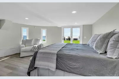 270 Edgewater Avenue, Bayport, NY 11705 - Photo 33
