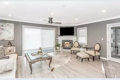 127 Maple Boulevard, Long Beach, NY 11561 - Photo 3