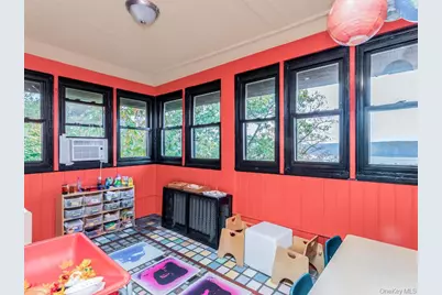 83 Alta Avenue, Yonkers, NY 10705 - Photo 27