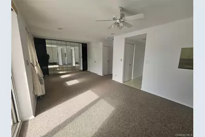 2 Richmond Road #3U, Long Beach, NY 11561 - Photo 1