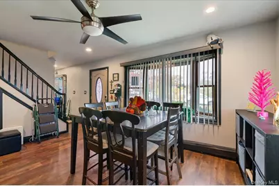 54 Hickory Lane, Levittown, NY 11756 - Photo 3