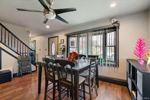 54 Hickory Ln, Levittown, NY 11756 - Photo 3