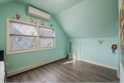 54 Hickory Lane, Levittown, NY 11756 - Photo 11