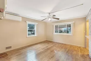 218-27 130th Ave, Springfield Gardens, NY 11413 - Photo 9