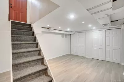 21827 130th Avenue, Springfield Gardens, NY 11413 - Photo 27