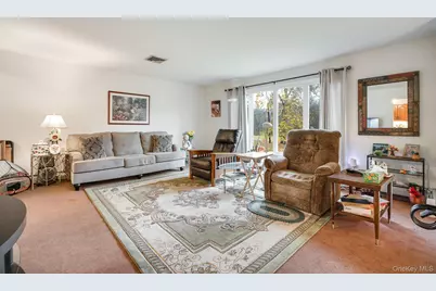 634 Route 82, Hopewell Junction, NY 12533 - Photo 3