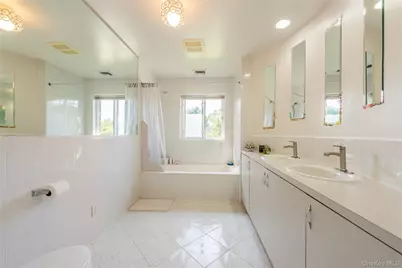 19 Wayside Lane, Wantagh, NY 11793 - Photo 25