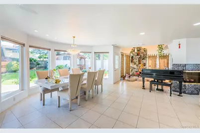 19 Wayside Lane, Wantagh, NY 11793 - Photo 3