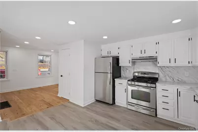 195 E Village Road, Tuxedo Park, NY 10987 - Photo 13