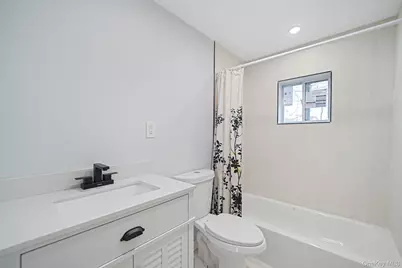 361 Erie Street, Holbrook, NY 11741 - Photo 21