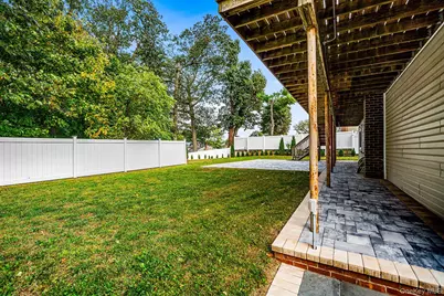 25 Hitching Post Lane, Glen Cove, NY 11542 - Photo 35