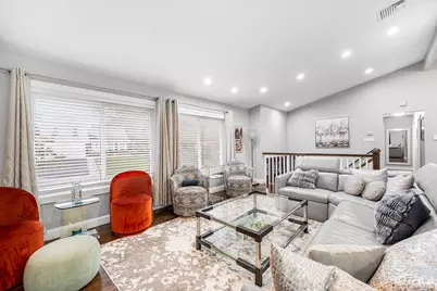 25 Hitching Post Lane, Glen Cove, NY 11542 - Photo 7