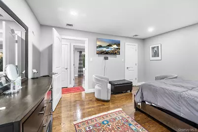 25 Hitching Post Lane, Glen Cove, NY 11542 - Photo 19