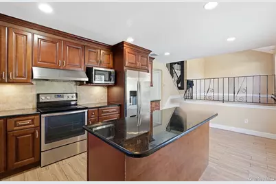 3 Date Street, Central Islip, NY 11722 - Photo 3