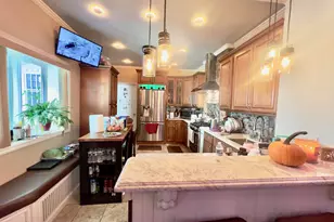 85-10 95th Ave, Ozone Park, NY 11416 - Photo 3