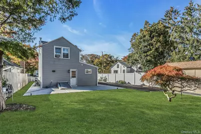 42 13th Street, Locust Valley, NY 11560 - Photo 29