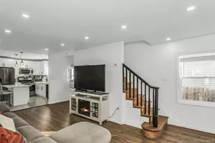 42 13th St, Locust Valley, NY 11560 - Photo 9