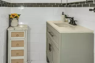 42 13th St, Locust Valley, NY 11560 - Photo 17