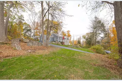 85 W Hook Road, Hopewell Junction, NY 12533 - Photo 5