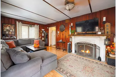 85 W Hook Road, Hopewell Junction, NY 12533 - Photo 11