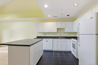 345 Colonial Circle, Manorville, NY 11949 - Photo 5