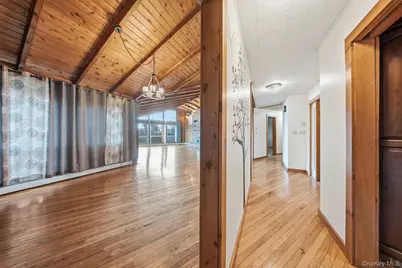 137 Highview Terrace, Bloomingburg, NY 12721 - Photo 9