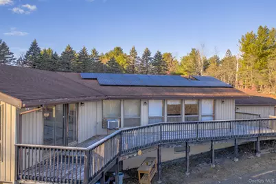 137 Highview Terrace, Bloomingburg, NY 12721 - Photo 3