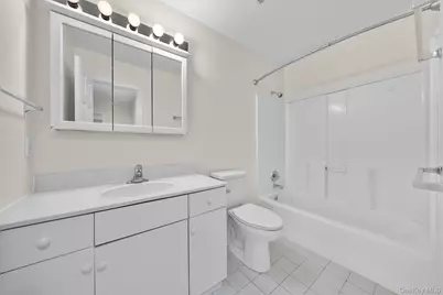 10-12 Chestnut Street #B303, Suffern, NY 10901 - Photo 23