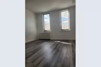 221 E Main Street #316, Riverhead, NY 11901 - Photo 5