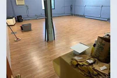 504 Cherry Lane, Floral Park, NY 11001 - Photo 7