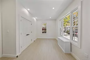 109-10 157th St, Jamaica, NY 11433 - Photo 11