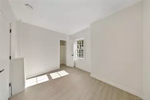 109-10 157th St, Jamaica, NY 11433 - Photo 15