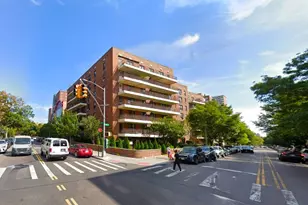 137-10 Franklin Ave, Flushing, NY 11355 - Photo 1