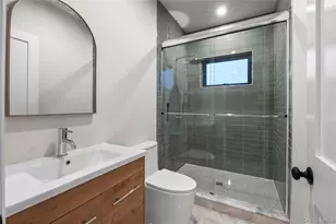 29 Hyacinth Rd, Levittown, NY 11756 - Photo 35