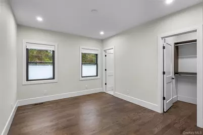 29 Hyacinth Road, Levittown, NY 11756 - Photo 19