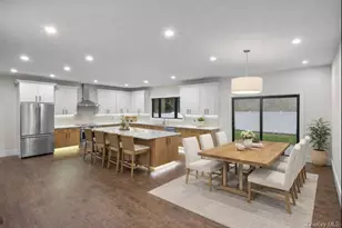 29 Hyacinth Rd, Levittown, NY 11756 - Photo 9