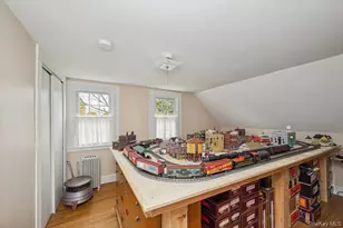 811 Locust Ave, Bohemia, NY 11716 - Photo 17