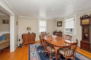 811 Locust Ave, Bohemia, NY 11716 - Photo 9