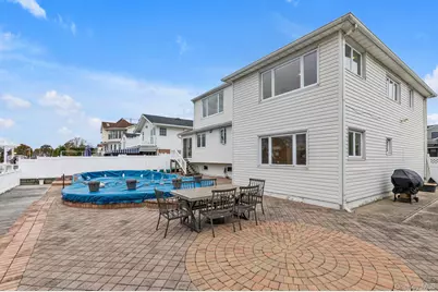 2884 Bay Drive, Merrick, NY 11566 - Photo 21