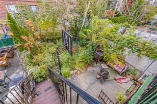 62-23 69th Pl, Middle Village, NY 11379 - Photo 19