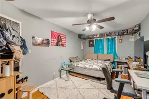 62-23 69th Pl, Middle Village, NY 11379 - Photo 7