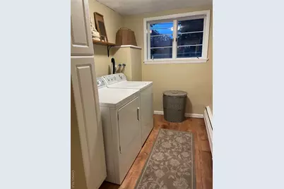 300 Washington Drive, Centerport, NY 11721 - Photo 19