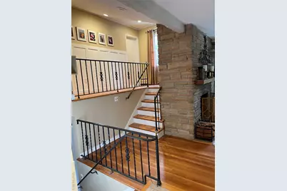 300 Washington Drive, Centerport, NY 11721 - Photo 9