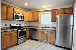 277 Commack Rd, Shirley, NY 11967 - Photo 7