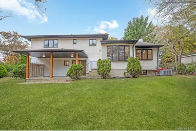 7 Gillette Avenue, Patchogue, NY 11772 - Photo 3