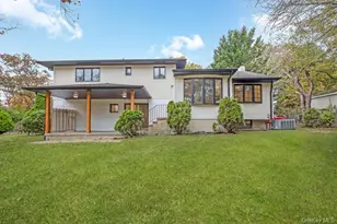 7 Gillette Ave, Patchogue, NY 11772 - Photo 3