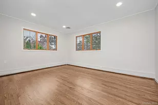 7 Gillette Ave, Patchogue, NY 11772 - Photo 33