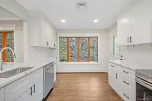 7 Gillette Ave, Patchogue, NY 11772 - Photo 21